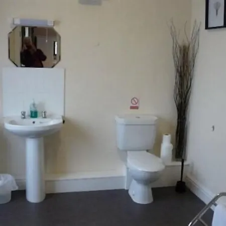 Duke Of Cornwall Apartman *